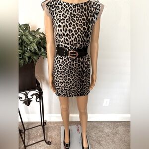 Women's Boutique Leopard Dress Size Small